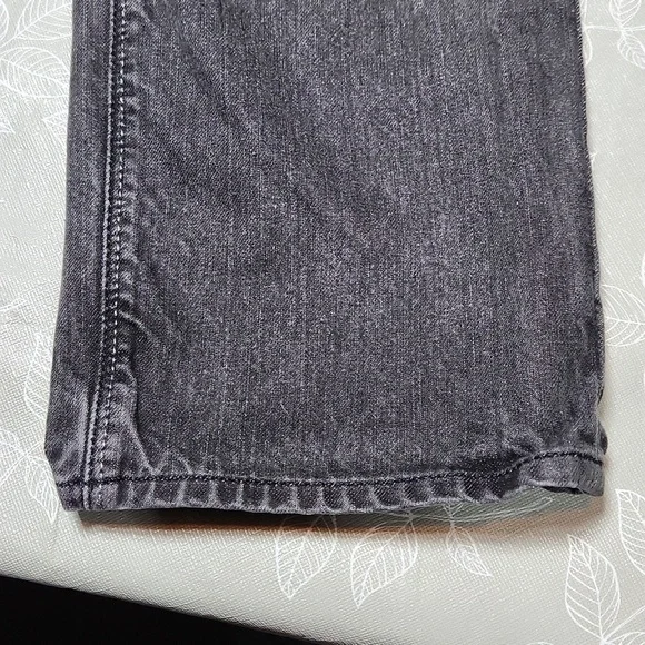 Express Jeans - Picture 3 of 15